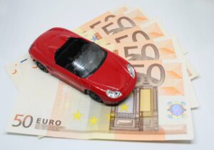 Dlaczego warto wybrać towarzystwo ubezpieczeń samochodowych?