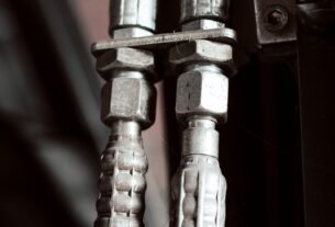 grey metal chain in close up photography